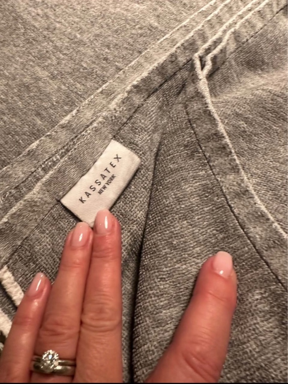 Kassatex gray bath sheets with white trim